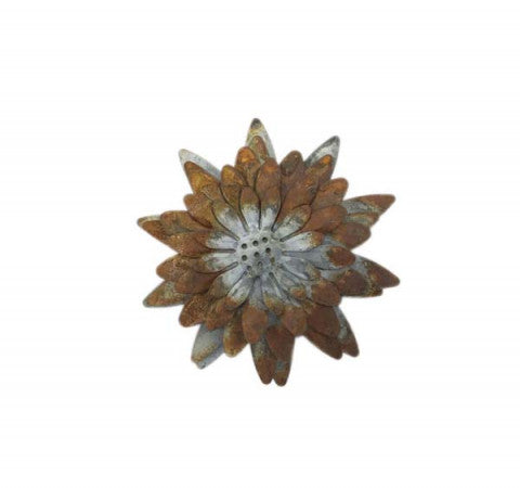 Magnetische Sonnenblume aus grauem Zink und Rost 